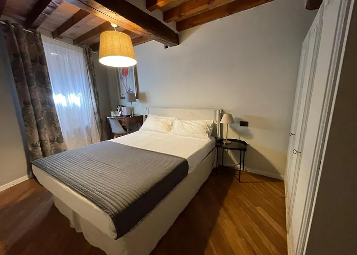 Le Di Bsuites 3* Parma