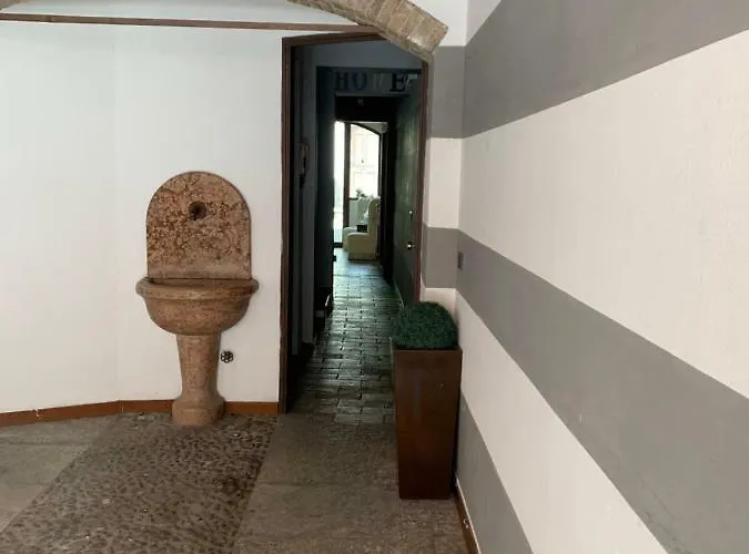 Le Di Bsuites Penzion 3*